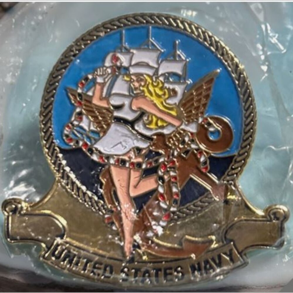 US NAVY-Pinup Girl w/Anchor Enamel Pin - New in Package